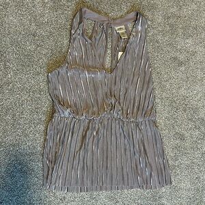 New daytrip tank top in gold/champagne color